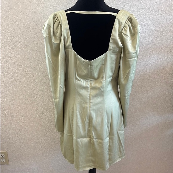 NWT $99 Danielle Bernstein Square Neck Long Sleeve Light Green Mini Dress 0125 - Picture 6 of 10